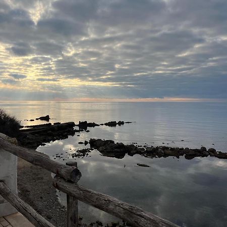 Al Chiaro Di Luna Resort Borgo Pantano ภายนอก รูปภาพ